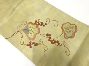 リサイクル　蔦の実模様刺繍名古屋帯